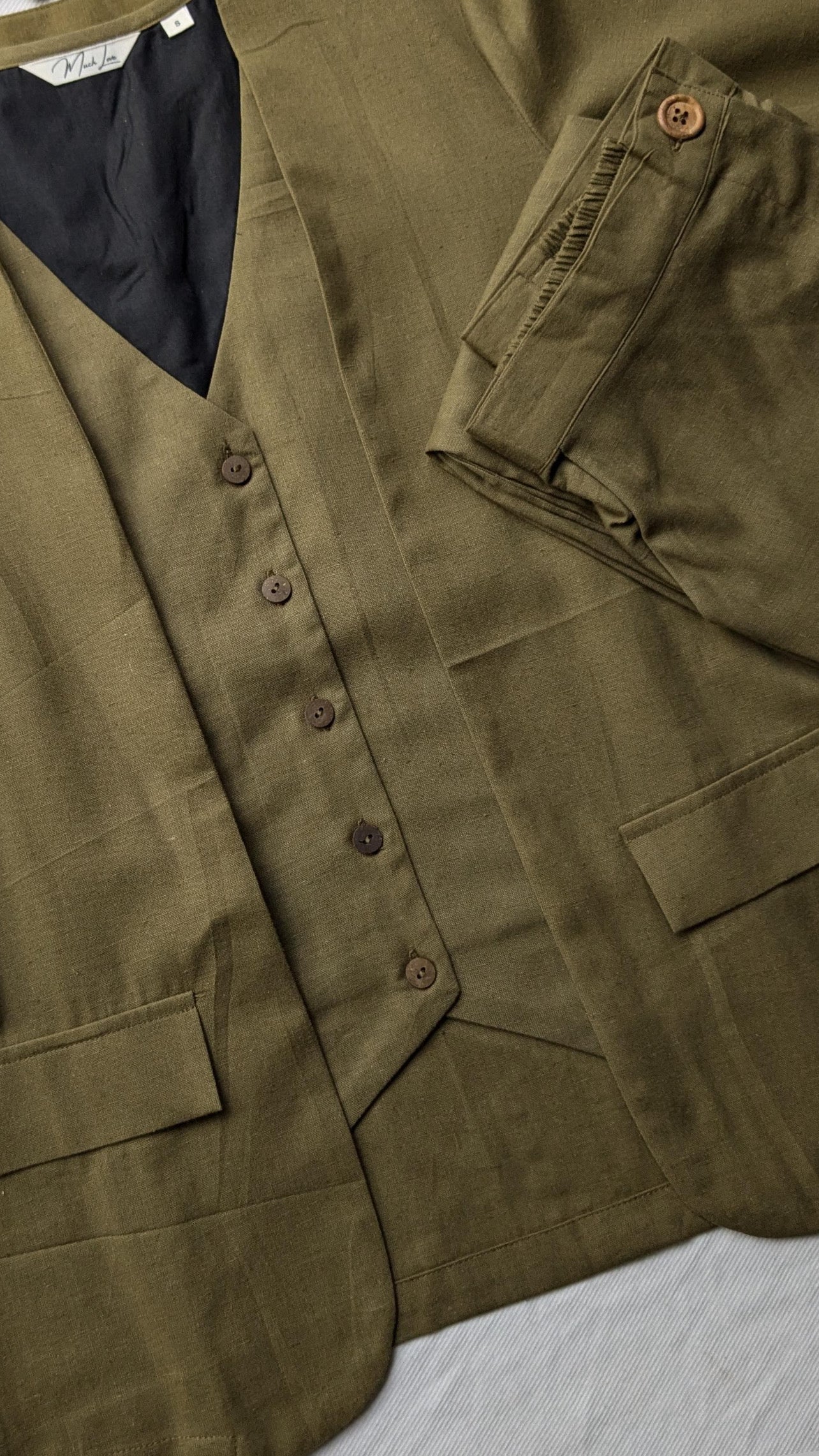 Olive Waist Coat 3pc Suit - Image 4