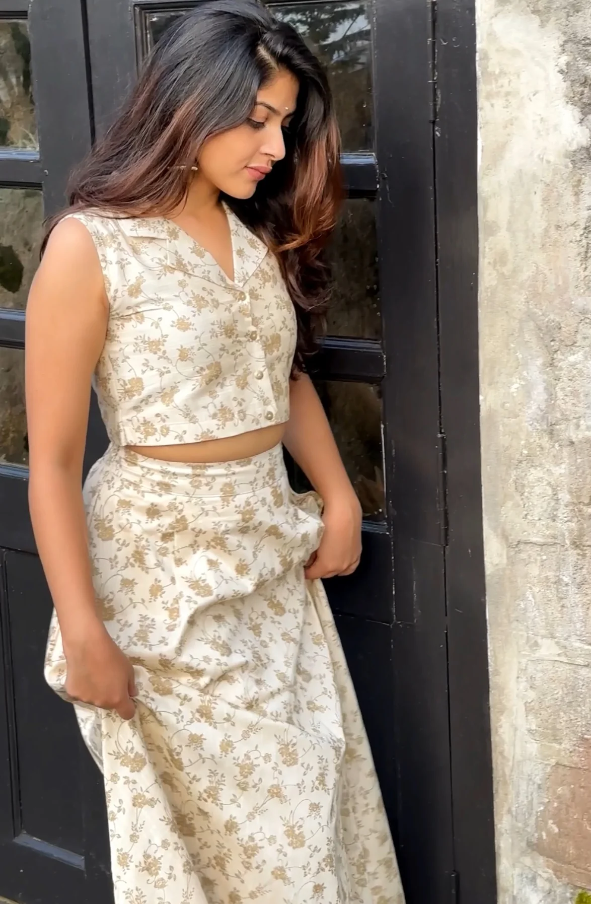 Offwhite Printed Skirt Co-Ords - Image 5