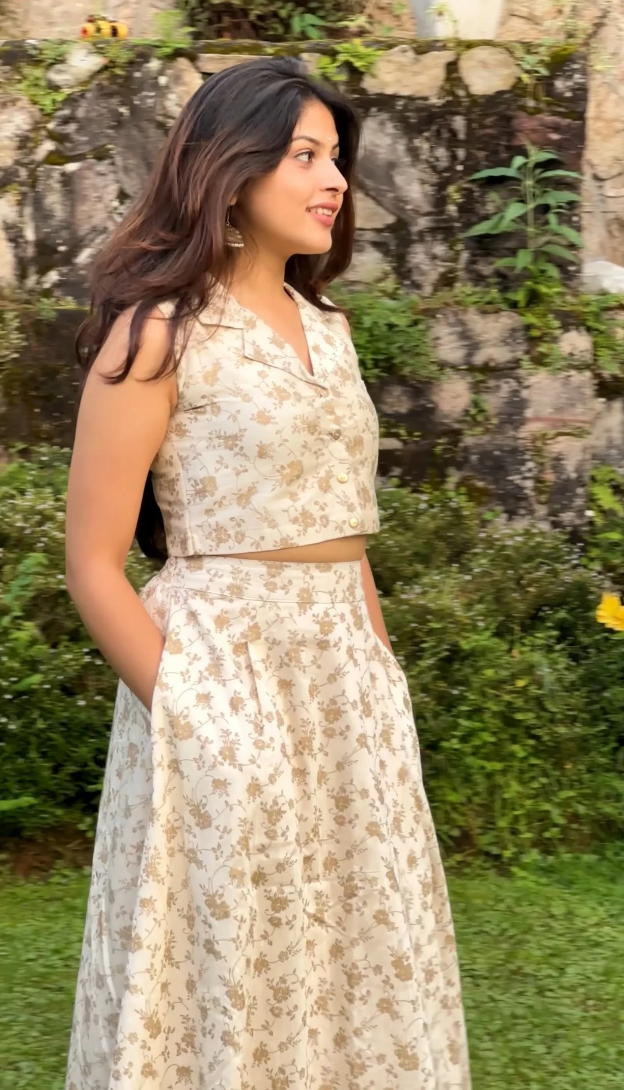 Offwhite Printed Skirt Co-Ords - Image 8